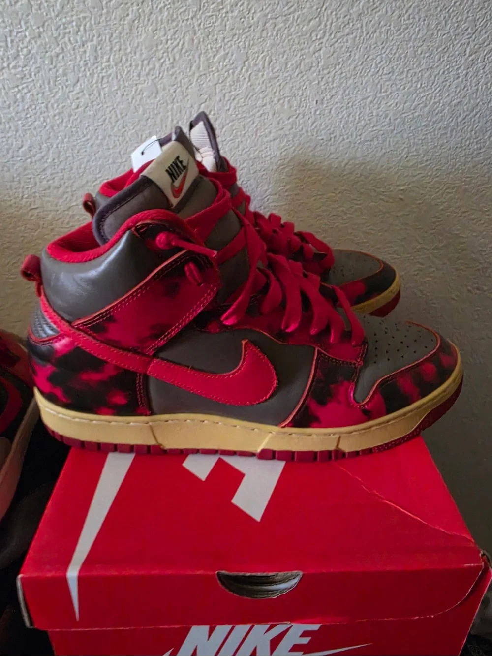 Nike youth high